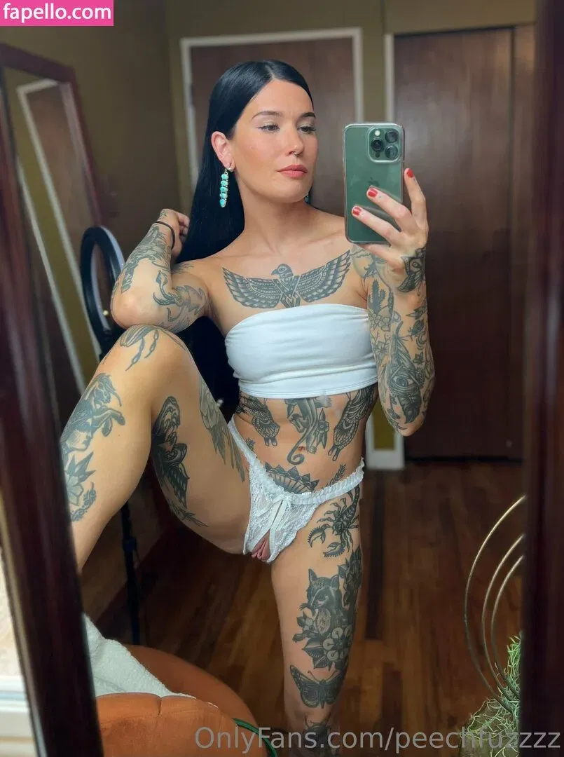 Peechfuzzzz Onlyfans Photo Gallery 