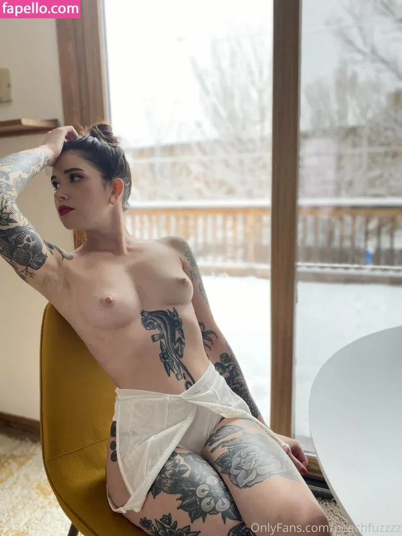 Peechfuzzzz Onlyfans Photo Gallery 