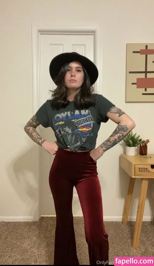 Peechfuzzzz Onlyfans Photo Gallery 