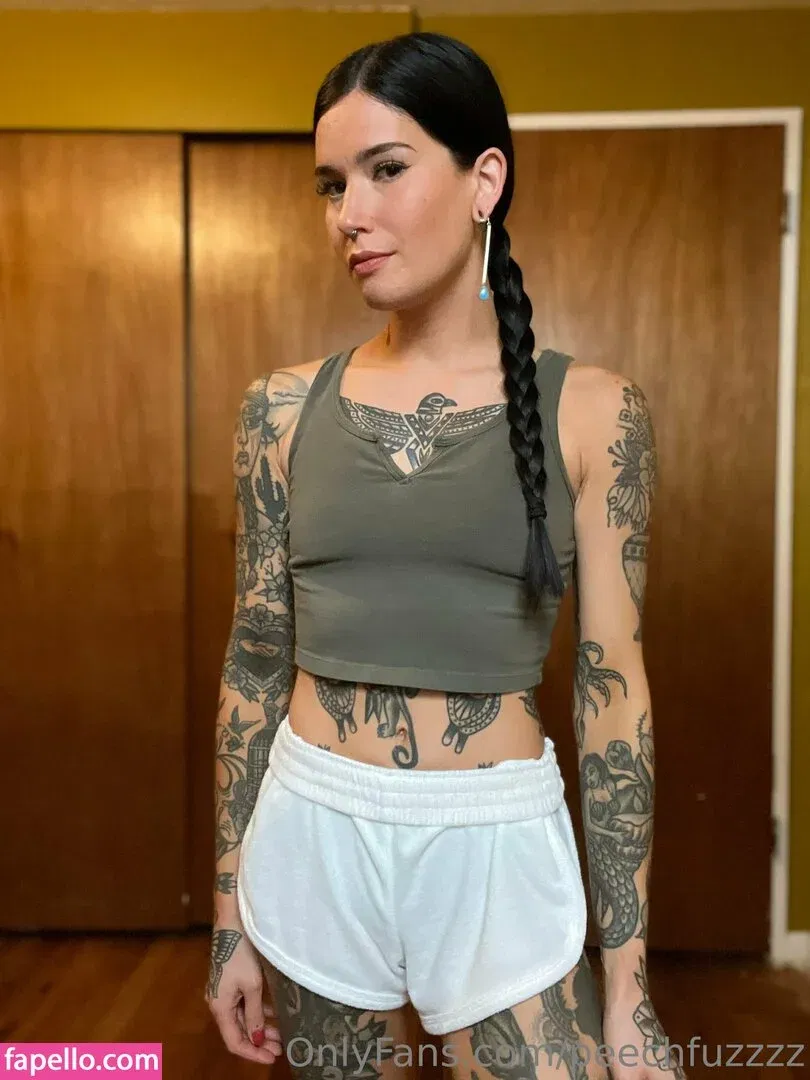 Peechfuzzzz Onlyfans Photo Gallery 