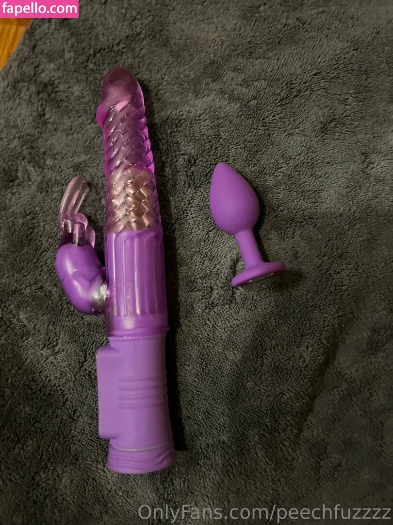 Peechfuzzzz Onlyfans Photo Gallery 