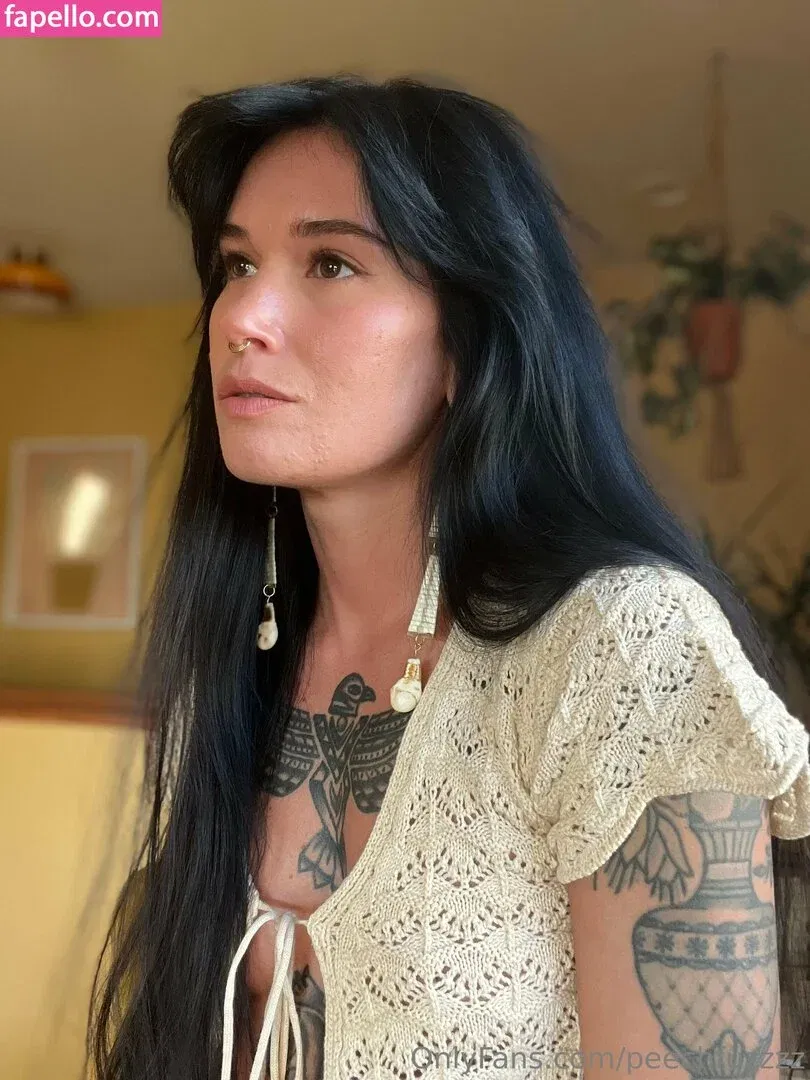 Peechfuzzzz Onlyfans Photo Gallery 