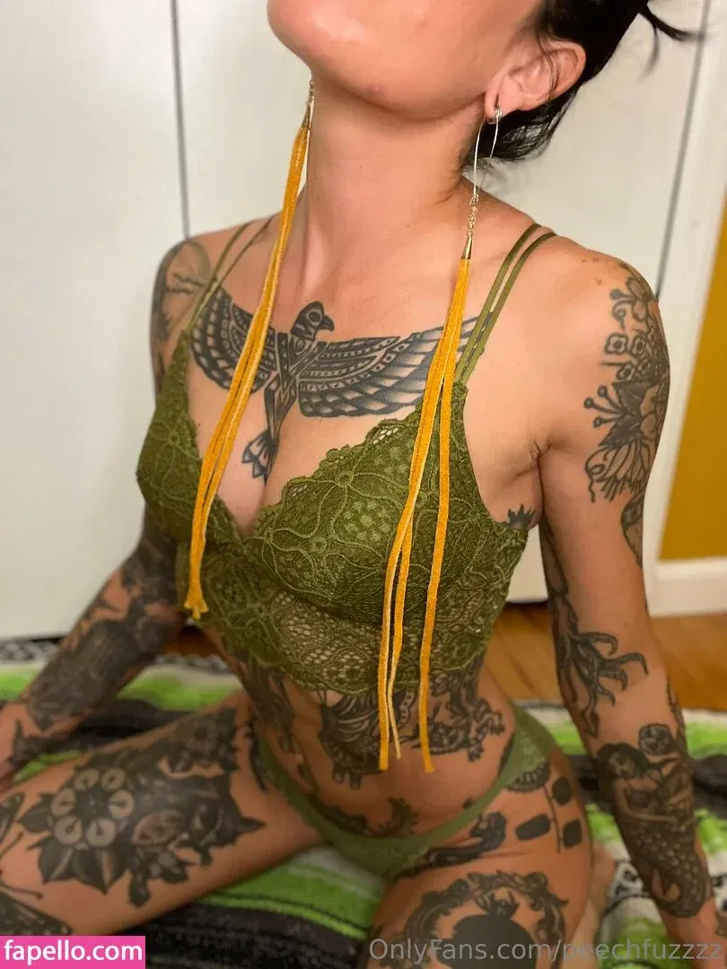 Peechfuzzzz Onlyfans Photo Gallery 