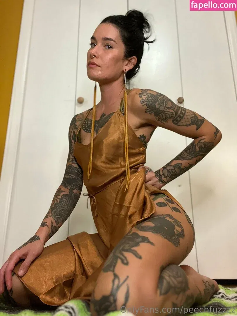 Peechfuzzzz Onlyfans Photo Gallery 