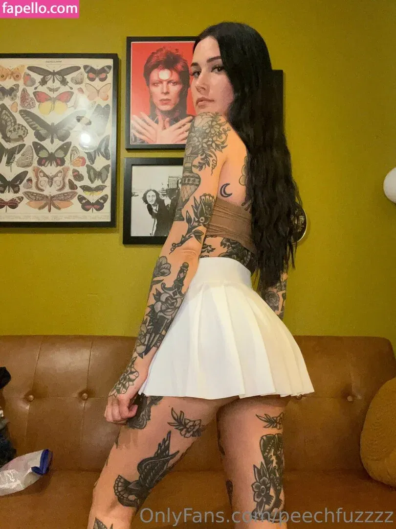 Peechfuzzzz Onlyfans Photo Gallery 