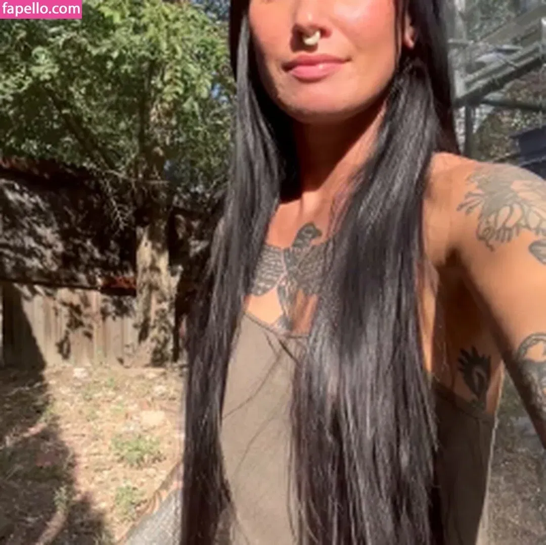 Peechfuzzzz Onlyfans Photo Gallery 