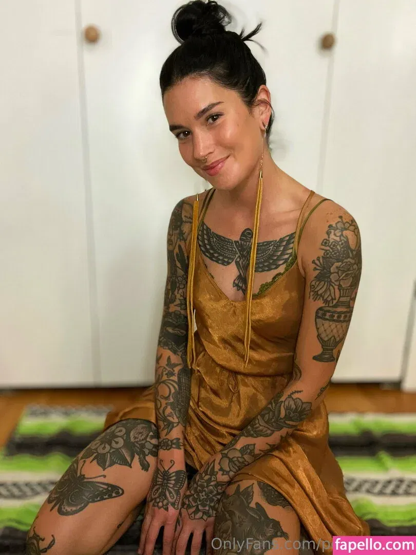 Peechfuzzzz Onlyfans Photo Gallery 