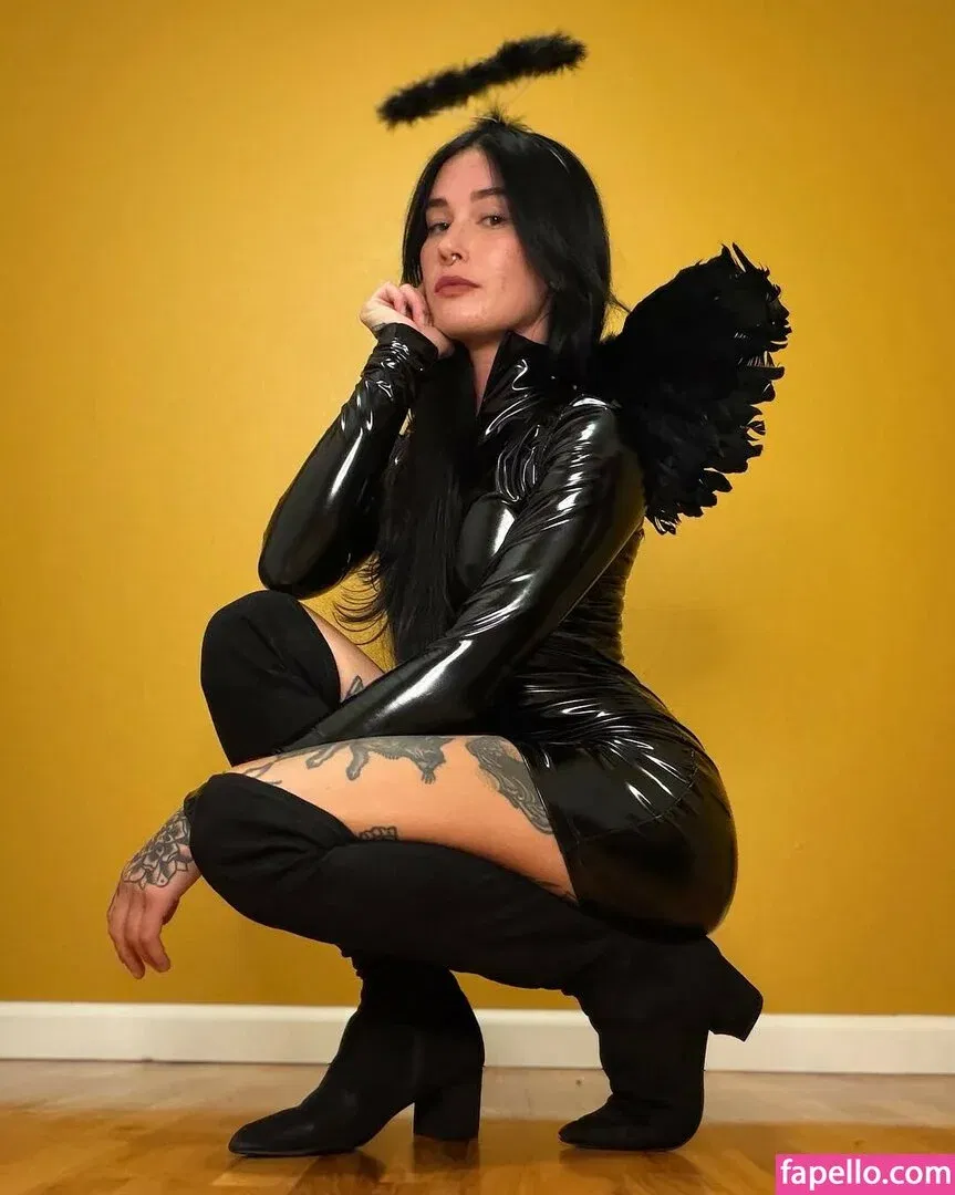 Peechfuzzzz Onlyfans Photo Gallery 