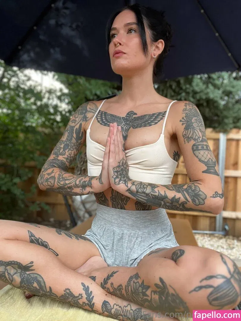 Peechfuzzzz Onlyfans Photo Gallery 