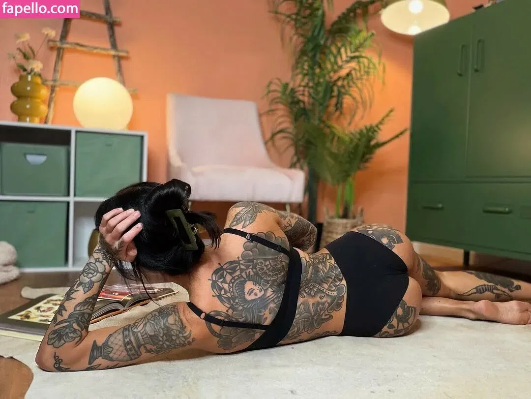 Peechfuzzzz Onlyfans Photo Gallery 