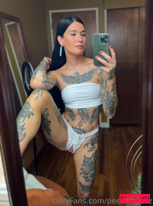 Peechfuzzzz Nude Onlyfans Photo 201