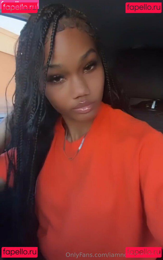 fleischmannova / iamnofacenocase Onlyfans Photo Gallery 