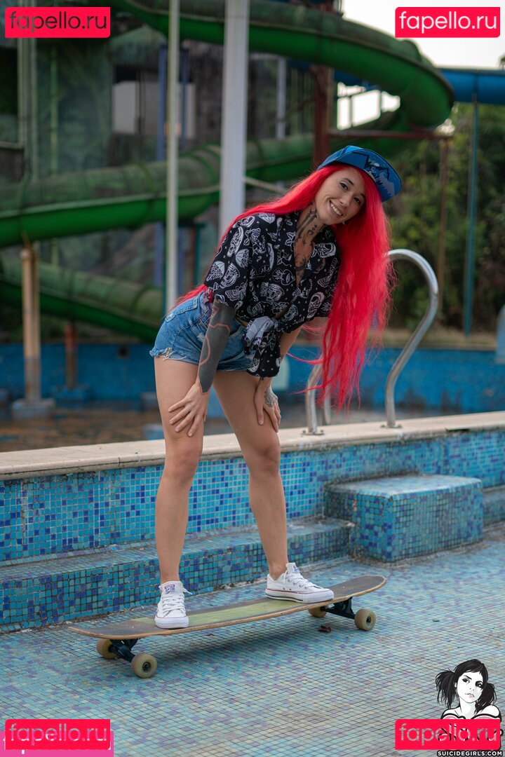 nora_redmain / noraredmain Onlyfans Photo Gallery 