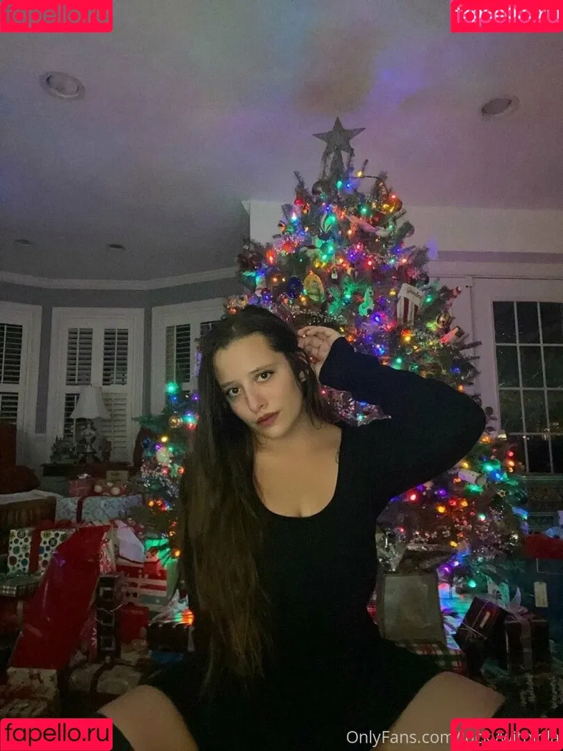 luckywithlola Onlyfans Photo Gallery 