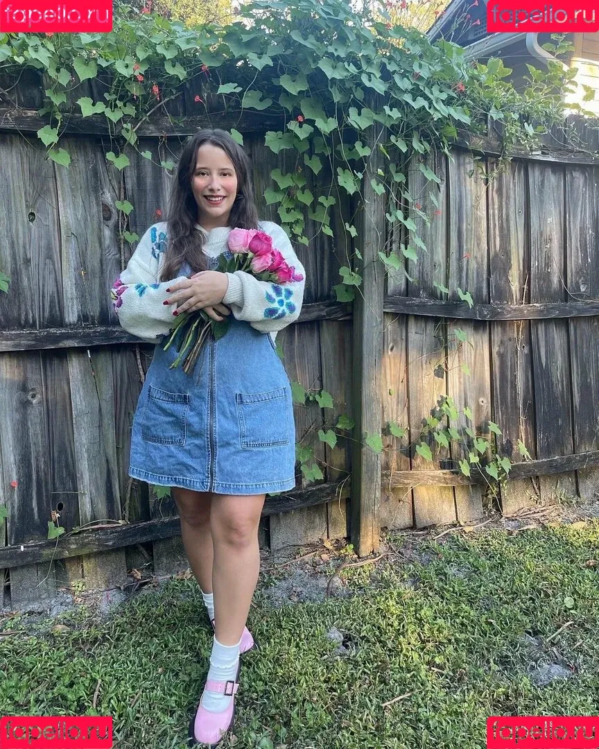 luckywithlola Onlyfans Photo Gallery 