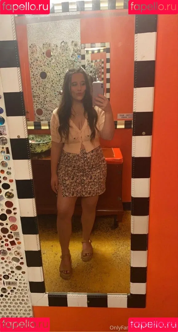luckywithlola Onlyfans Photo Gallery 