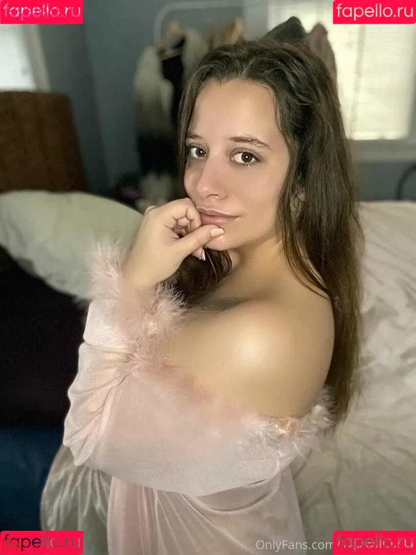 luckywithlola Onlyfans Photo Gallery 