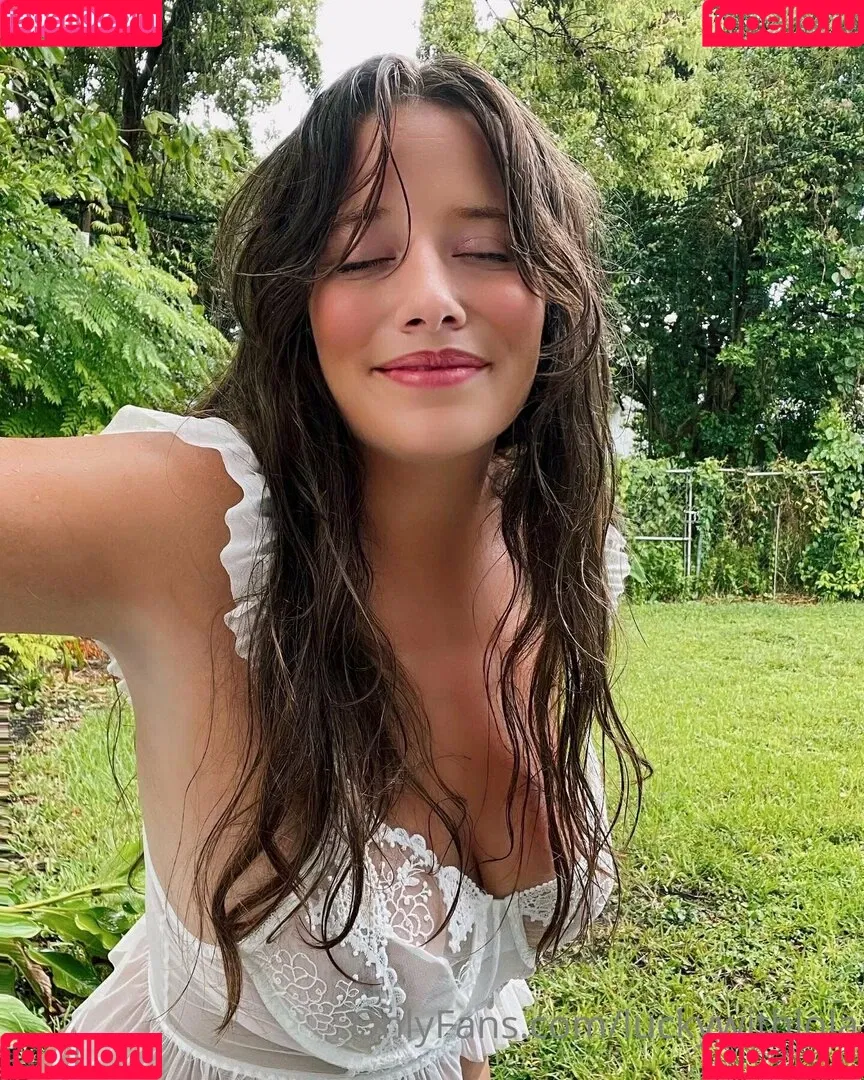 luckywithlola Onlyfans Photo Gallery 