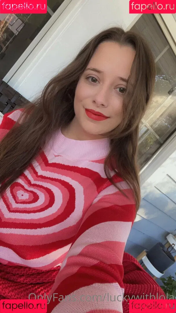 luckywithlola Onlyfans Photo Gallery 
