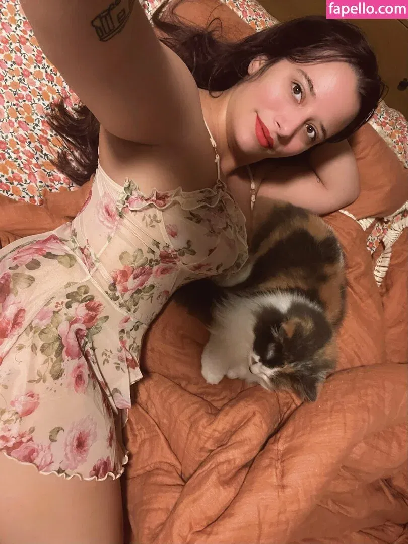 luckywithlola Onlyfans Photo Gallery 