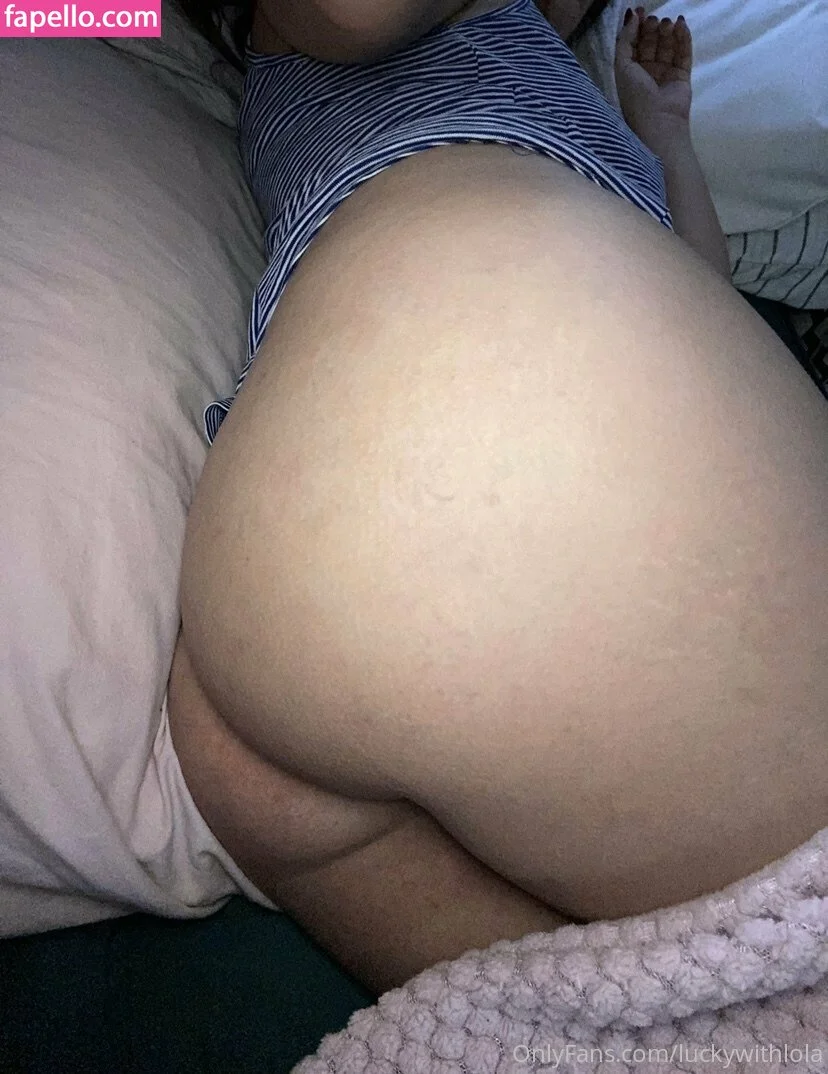 luckywithlola Onlyfans Photo Gallery 