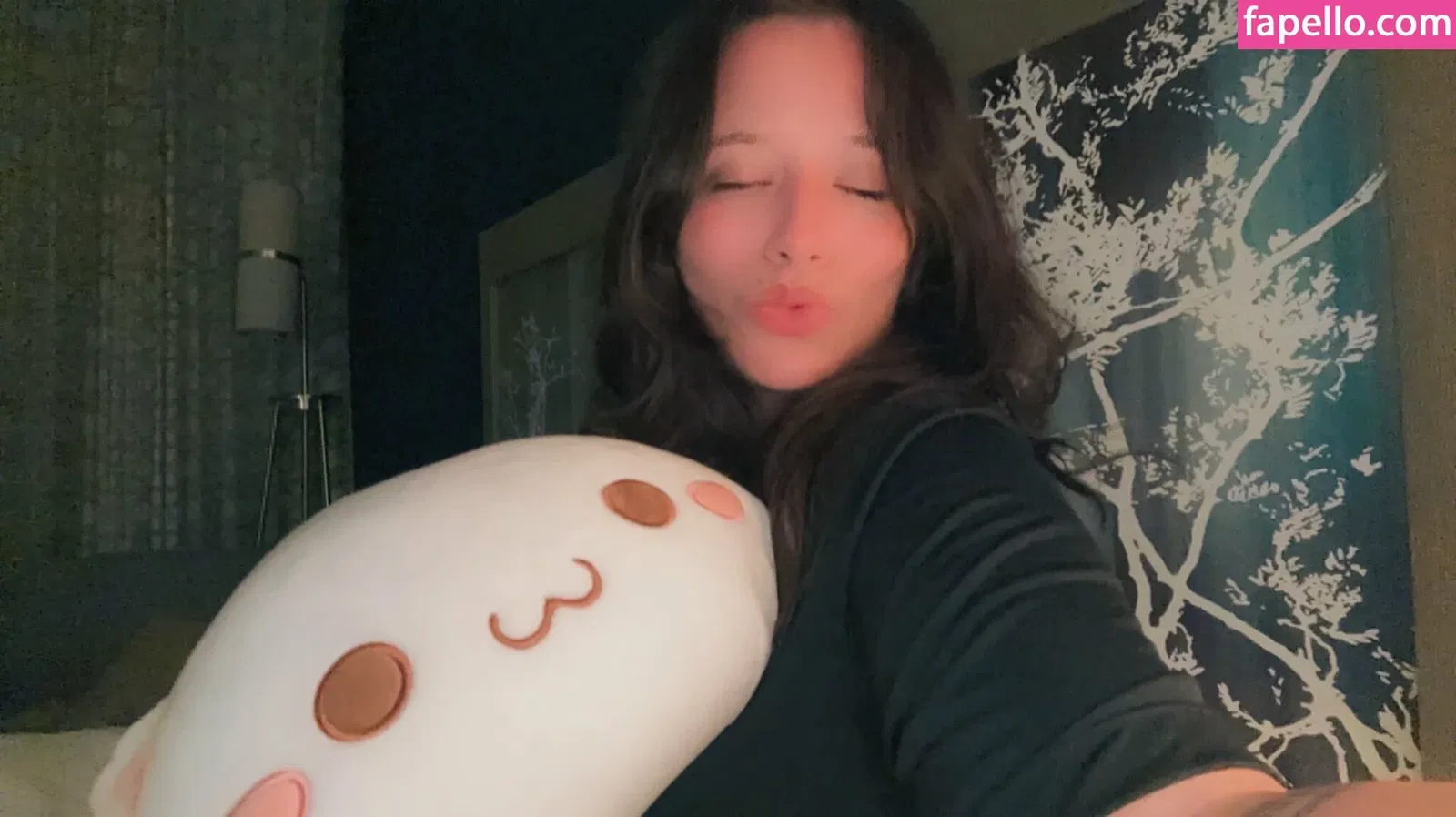 luckywithlola Onlyfans Photo Gallery 