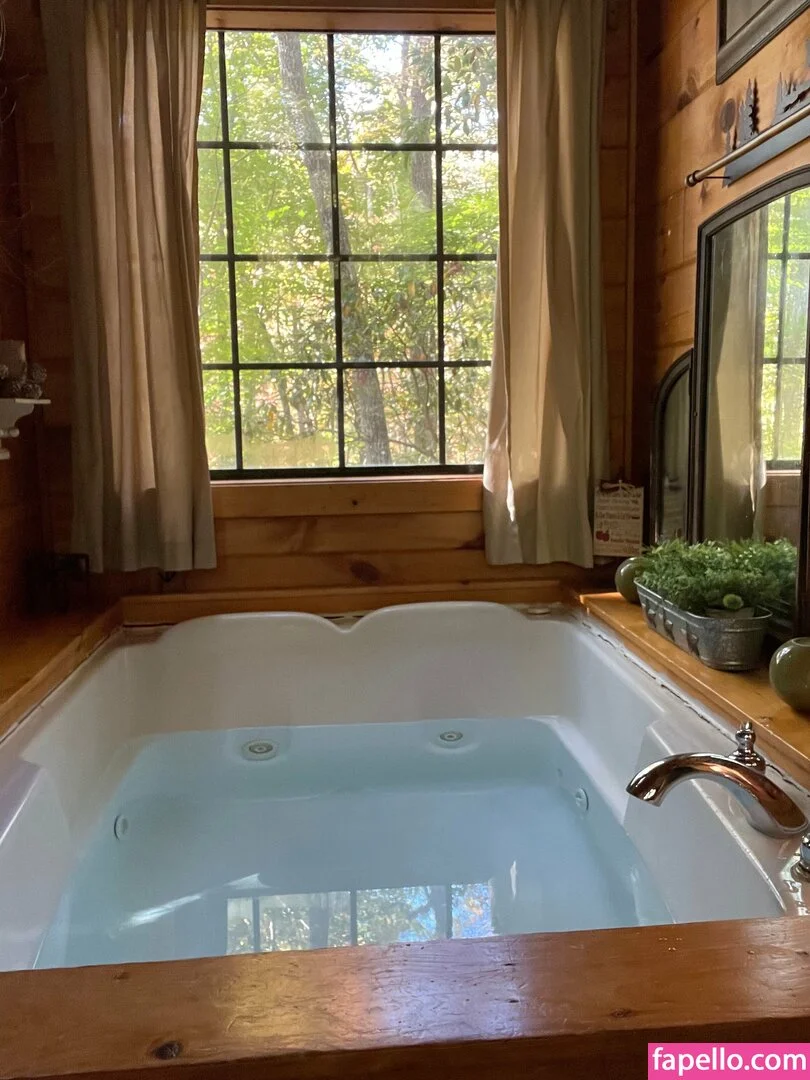 luckywithlola Onlyfans Photo Gallery 