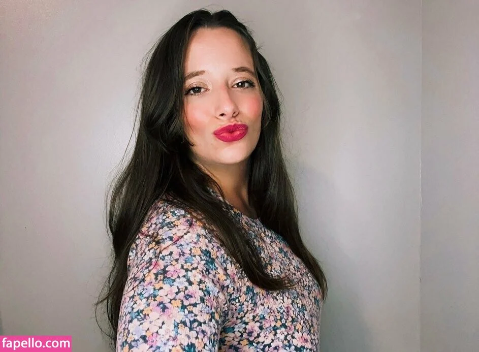 luckywithlola Onlyfans Photo Gallery 