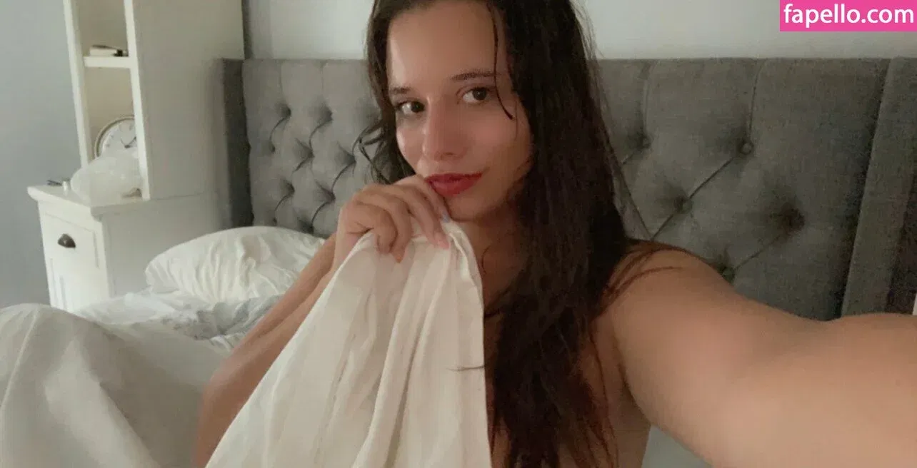 luckywithlola Onlyfans Photo Gallery 