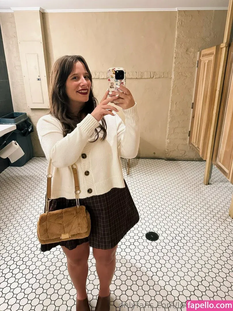 luckywithlola Onlyfans Photo Gallery 