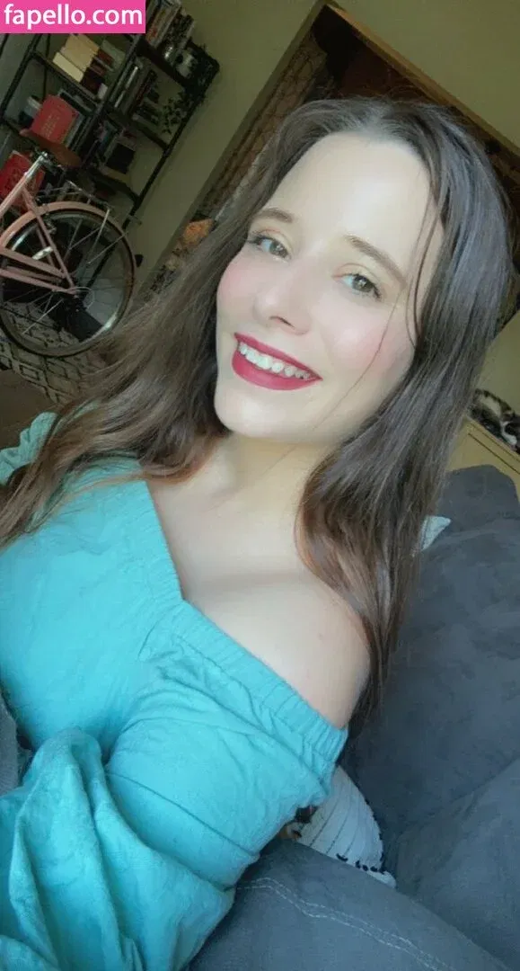 luckywithlola Onlyfans Photo Gallery 