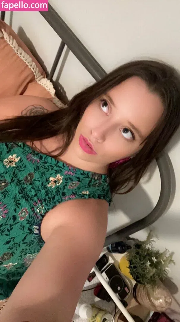 luckywithlola Onlyfans Photo Gallery 