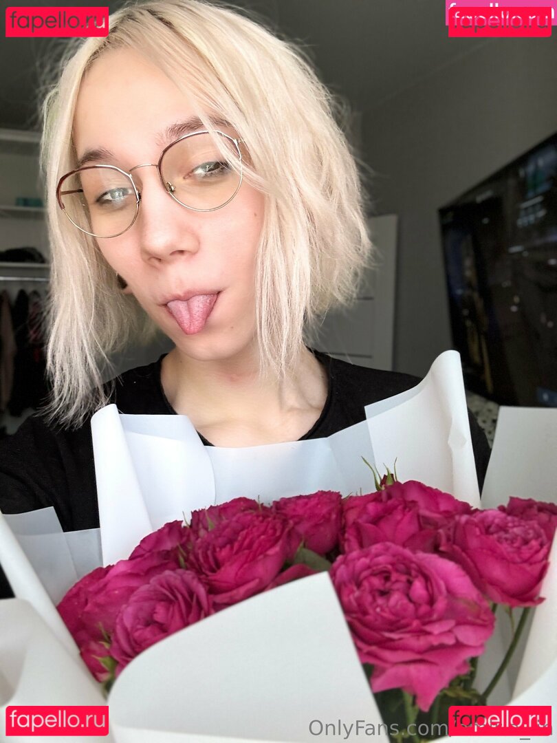 tgirliemae / tsgirl_emiria Onlyfans Photo Gallery 