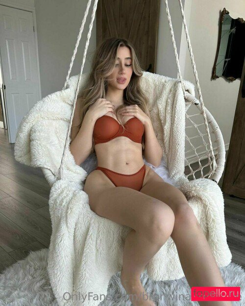 bronwinaurora Onlyfans Photo Gallery 