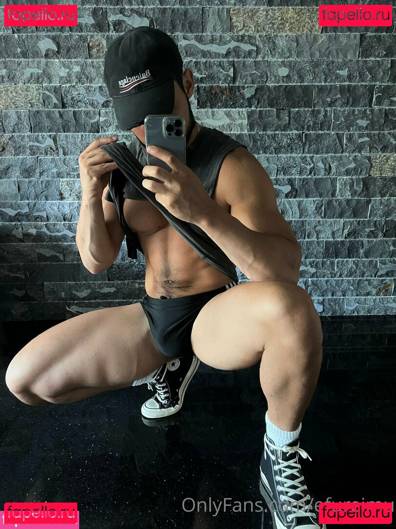 efureimu / efureimuu Onlyfans Photo Gallery 