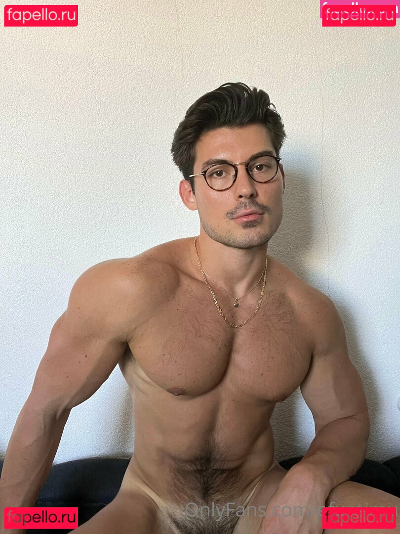 efureimu / efureimuu Onlyfans Photo Gallery 