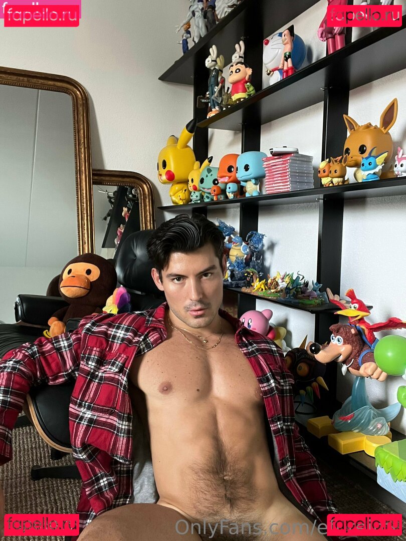 efureimu / efureimuu Onlyfans Photo Gallery 