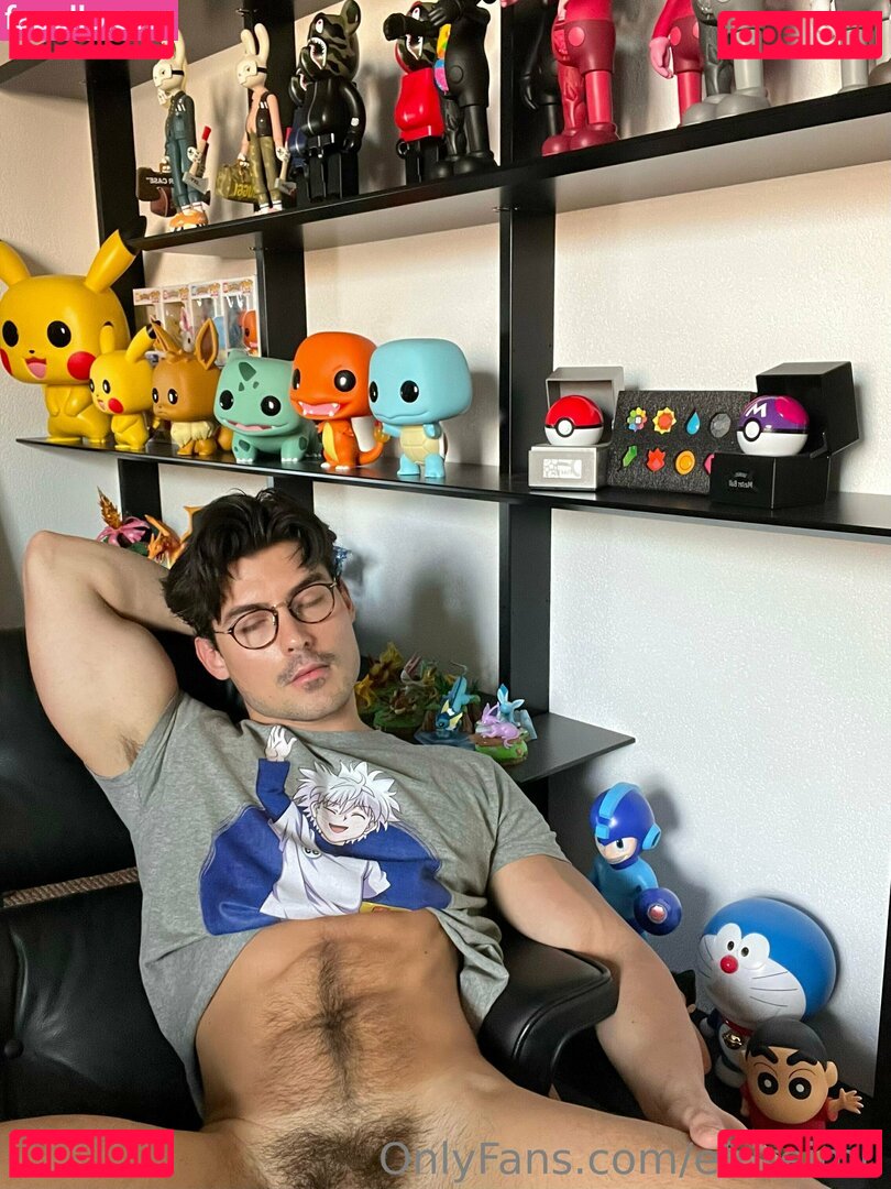 efureimu / efureimuu Onlyfans Photo Gallery 