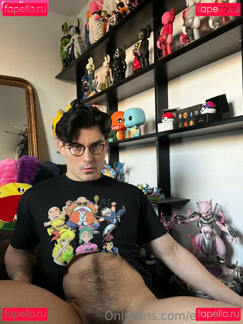 efureimu / efureimuu Onlyfans Photo Gallery 