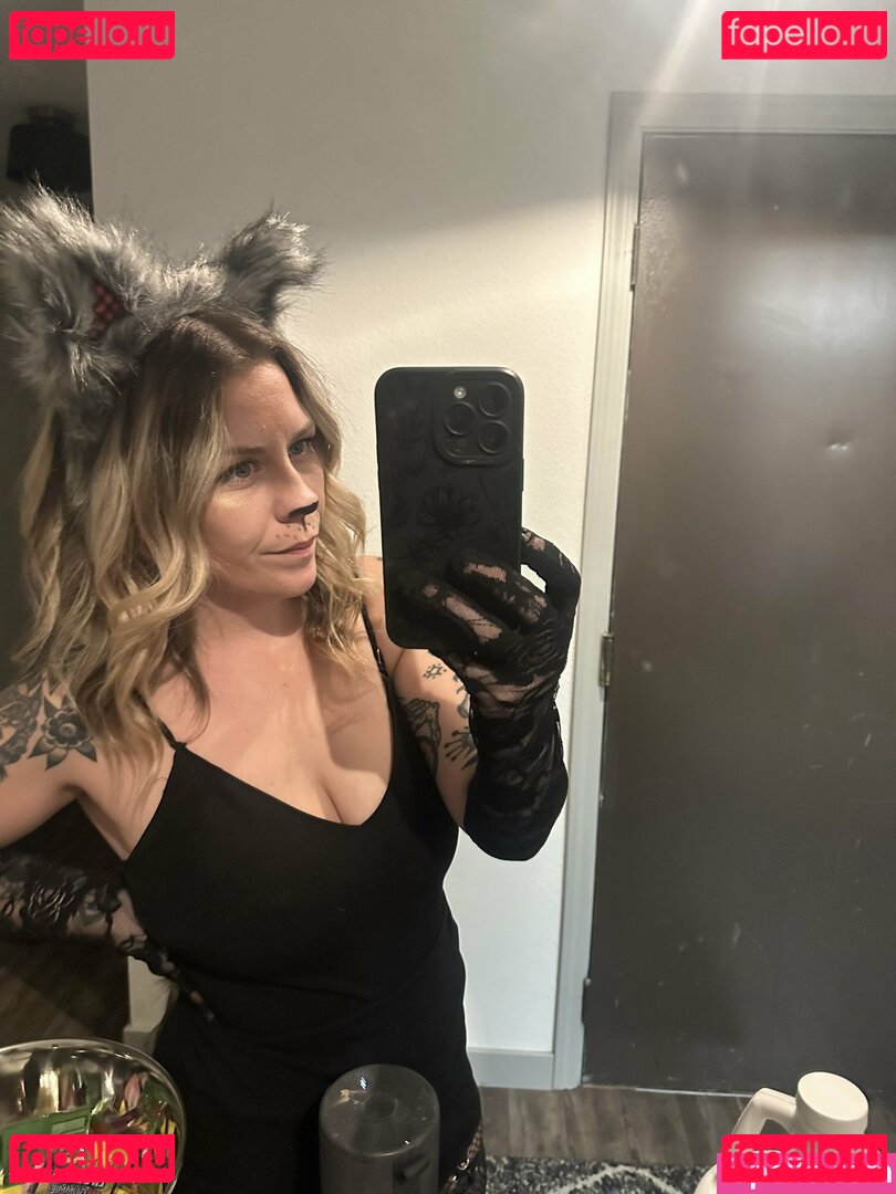 Meeghanxx / theminimegatron Onlyfans Photo Gallery 