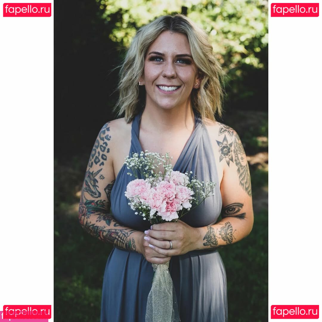 Meeghanxx / theminimegatron Onlyfans Photo Gallery 