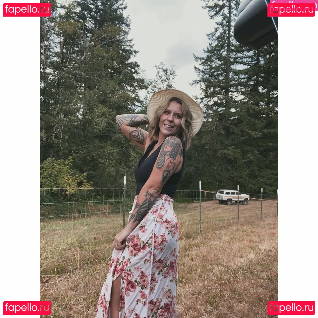 Meeghanxx / theminimegatron Onlyfans Photo Gallery 