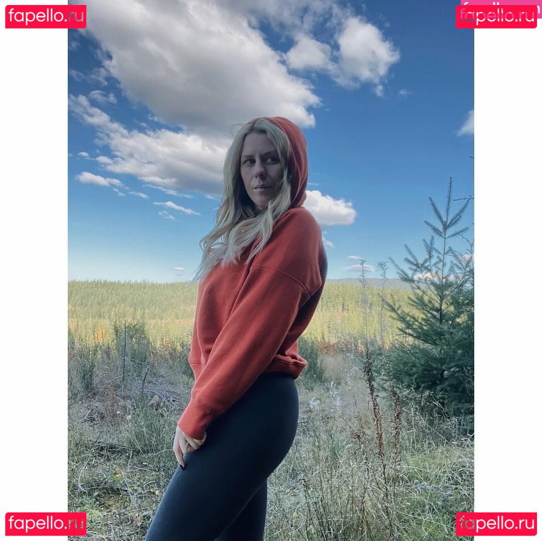 Meeghanxx / theminimegatron Onlyfans Photo Gallery 