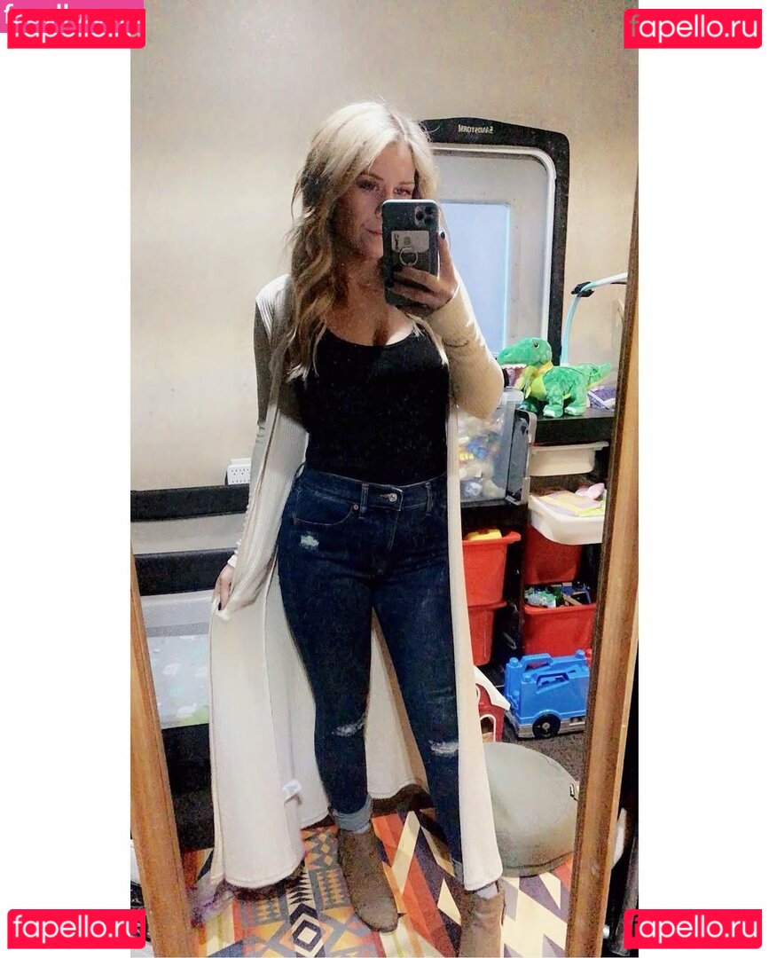 Meeghanxx / theminimegatron Onlyfans Photo Gallery 