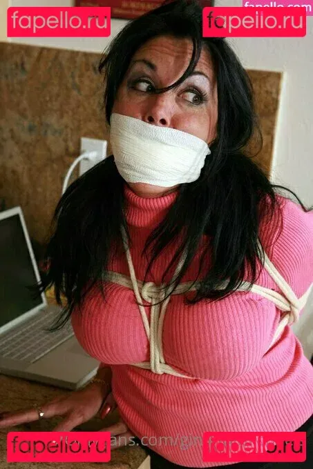 ginaraemichaels Onlyfans Photo Gallery 