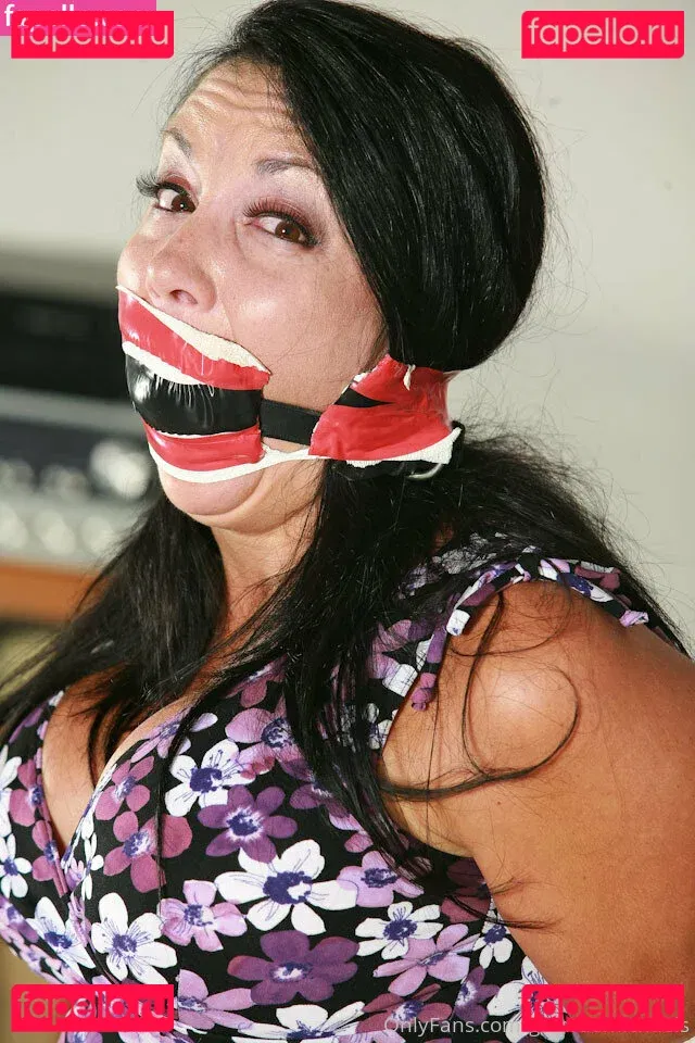 ginaraemichaels Onlyfans Photo Gallery 