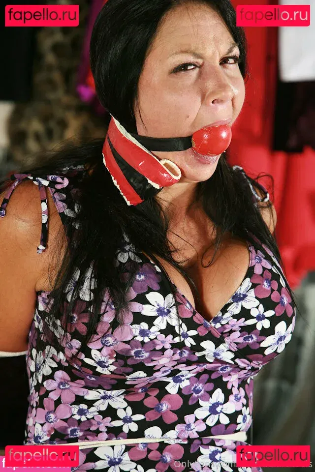 ginaraemichaels Onlyfans Photo Gallery 