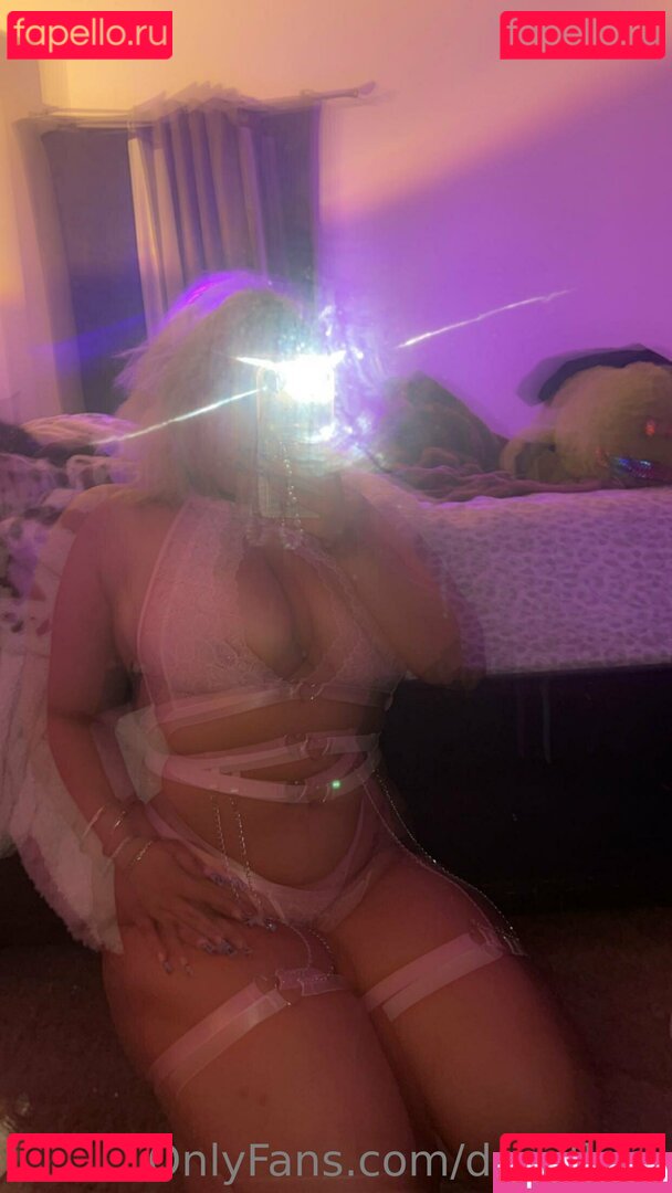 desi.f1ora / desi.flora Nude Onlyfans Photo 94