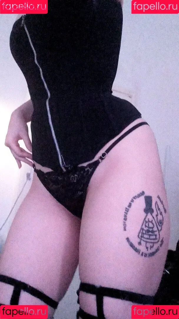 Nina Chan Onlyfans Photo Gallery 
