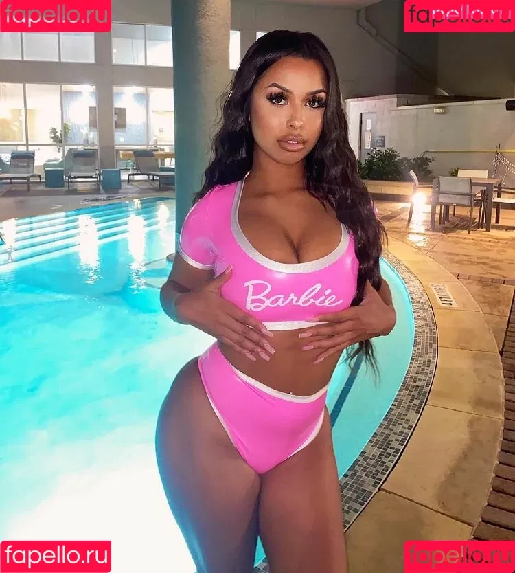 Amira Khalil Onlyfans Photo Gallery 